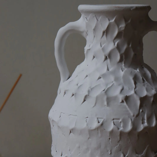 VASE ARTISANAL - BLANCHE