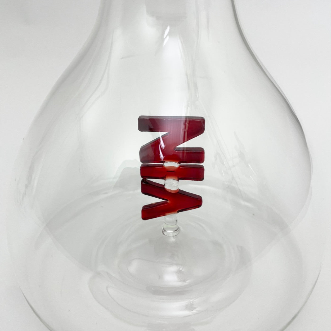 CARAFE EN VERRE - VIN rouge