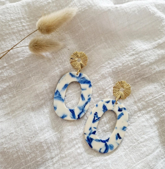 BOUCLE D'OREILLE OVALE BLEUE