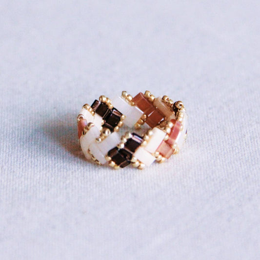 BAGUE EN PERLES - Nudes