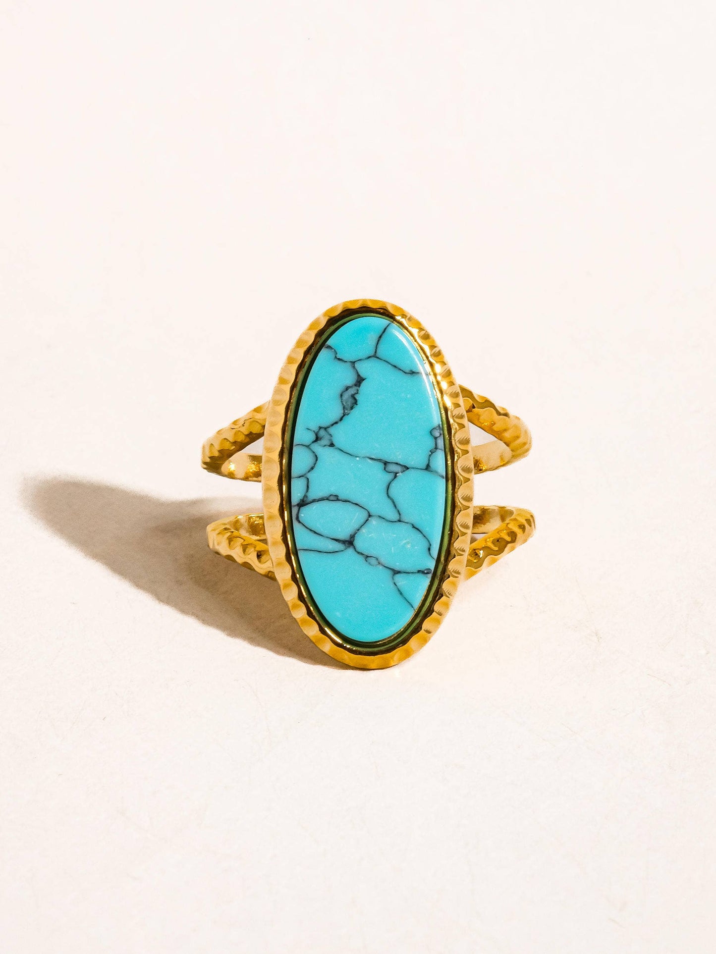 BAGUE EN PIERRE NATURELLE - Or 18K
