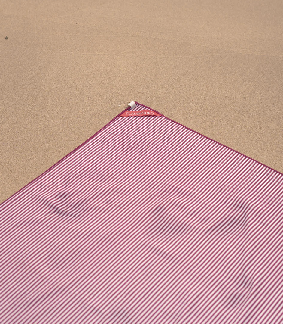SERVIETTE DE PLAGE ANTI SABLE