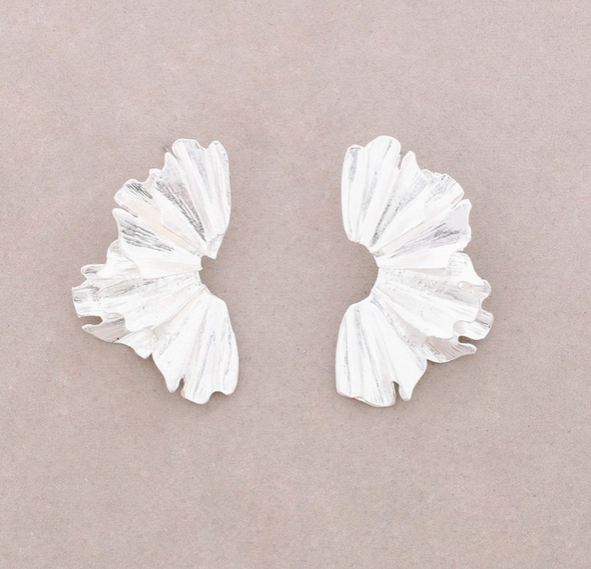 BOUCLES D'OREILLE - Demi fleur - Argent