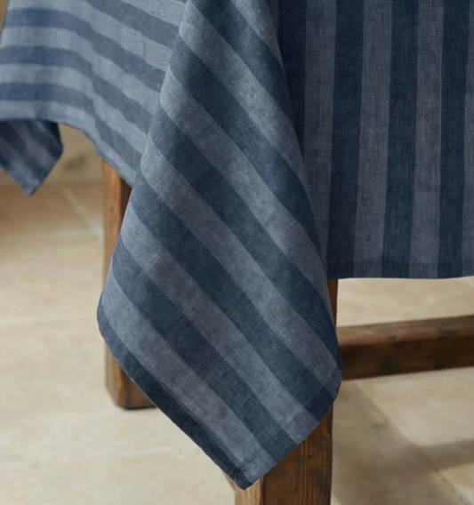 NAPPE ANTI-TACHE - Rayée bleue - 250x155 cm