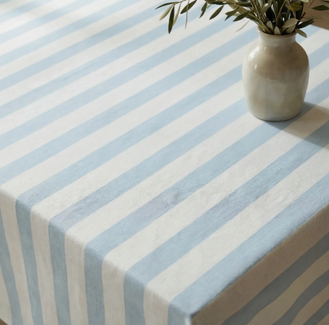NAPPE ANTI-TACHE - Rayée bleue/blanche - 250x155 cm