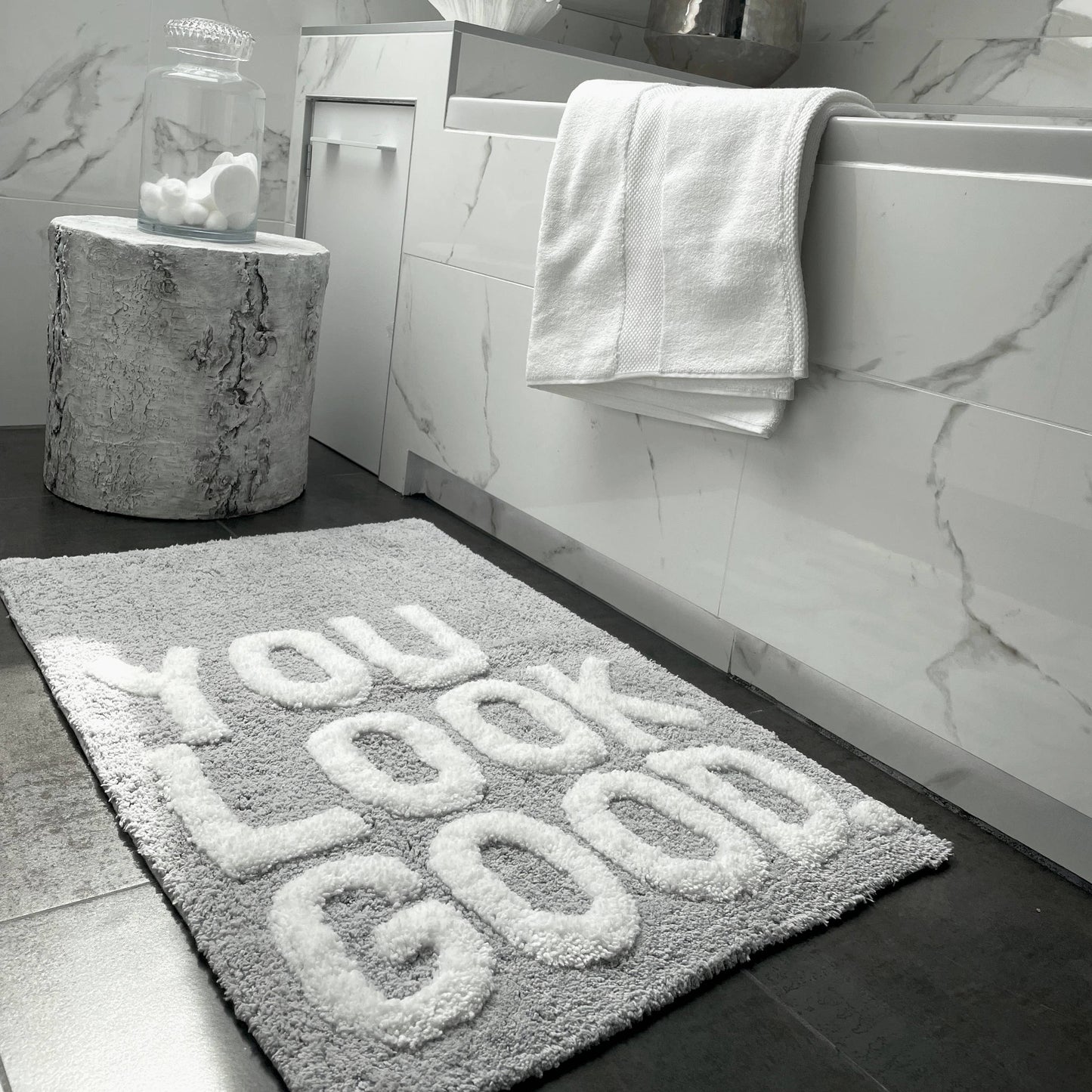 TAPIS DE BAIN "You Look Good"