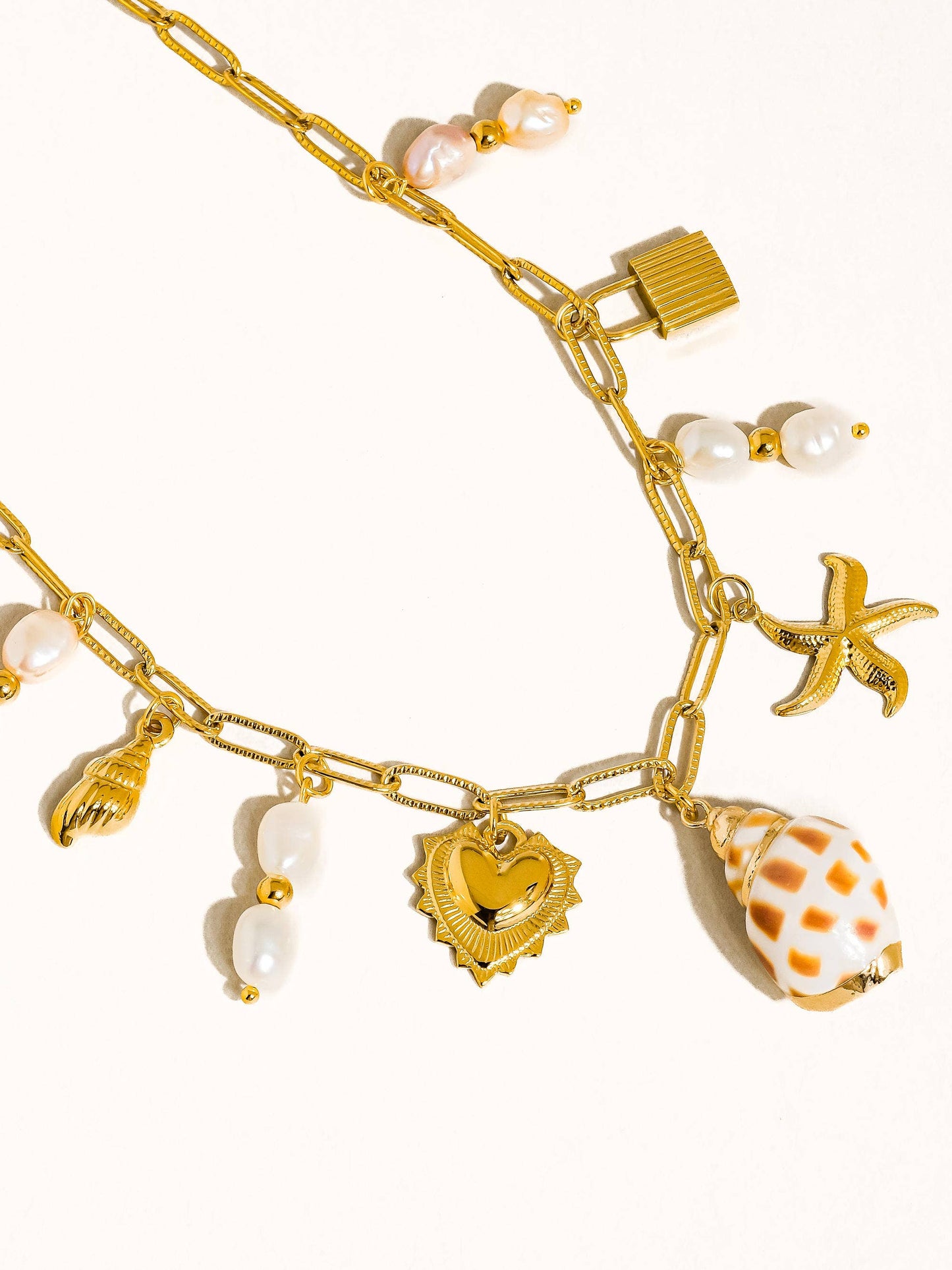 Collier Charm Coquillage et Perle Ophélie en Or 18K Inaltérable