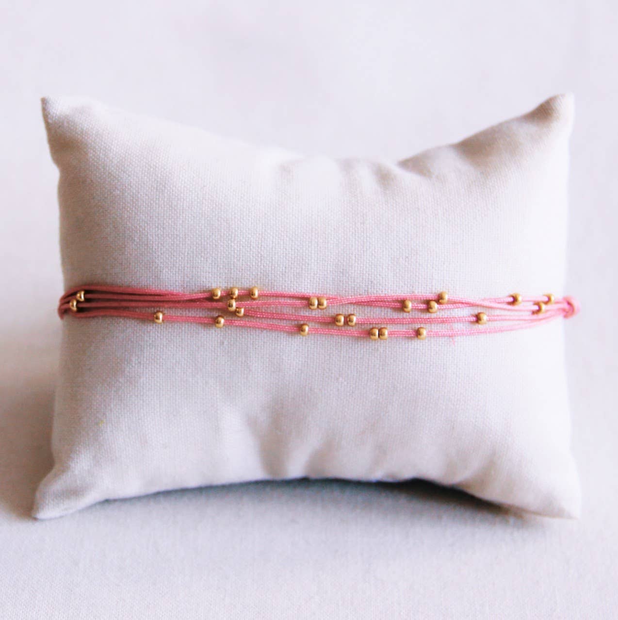 BRACELET EN PERLES - rose