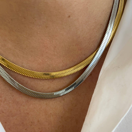 COLLIER EN ACIER - Doré