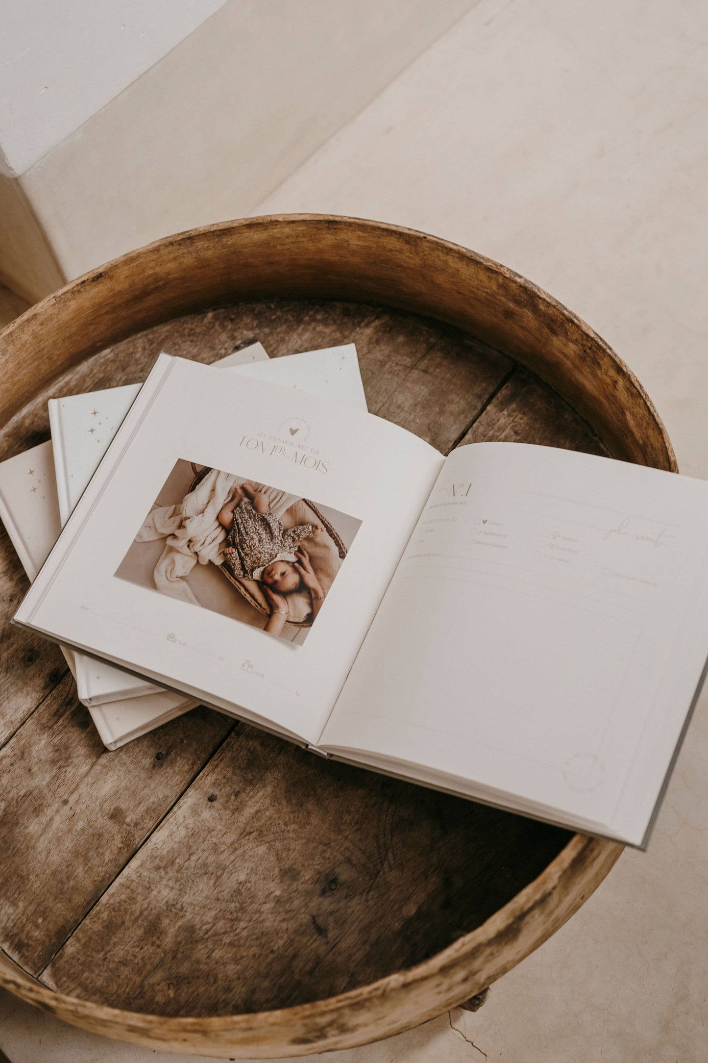 LIVRE DE NAISSANCE EN VELOURS