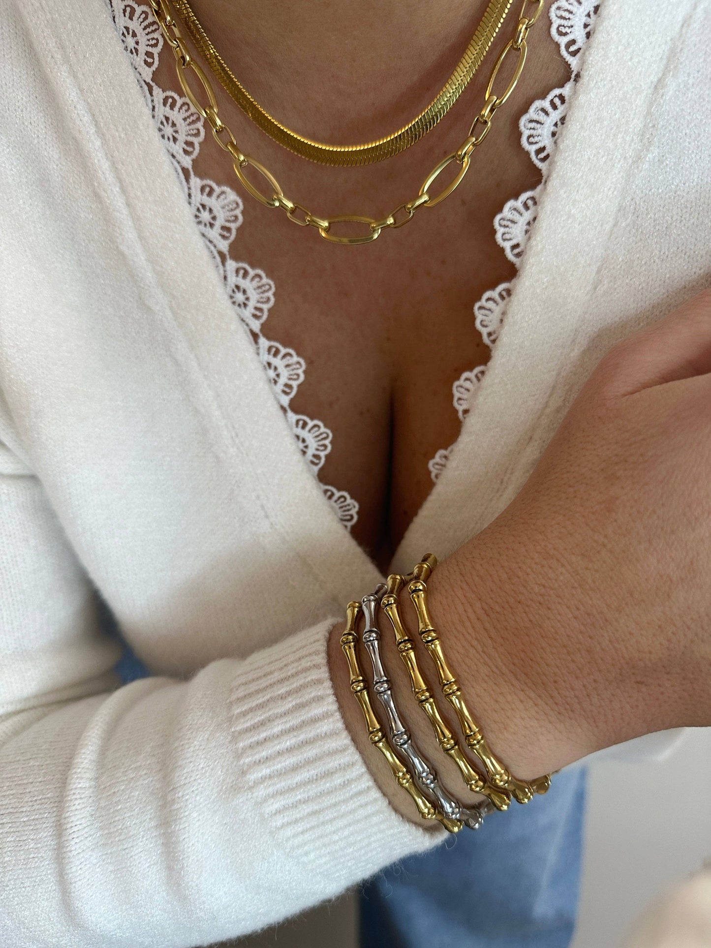 COLLIER EN ACIER - Doré
